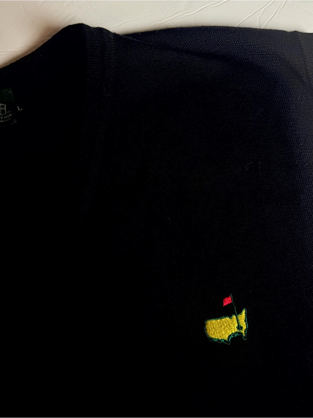 Masters Golf Men's Pullover Merino Wool Sweater Vest Size Large Black Flaw